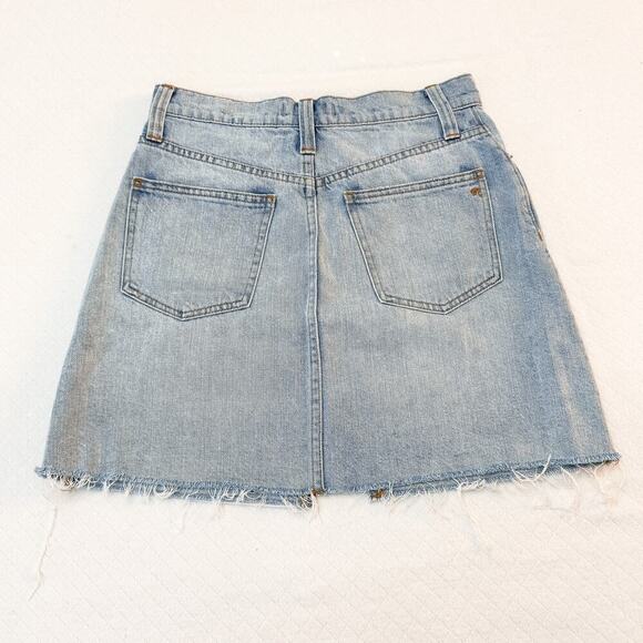 Madewell Light Wash Denim Skirt Assymetric Front Slit Design Size 26 - Picture 2 of 4